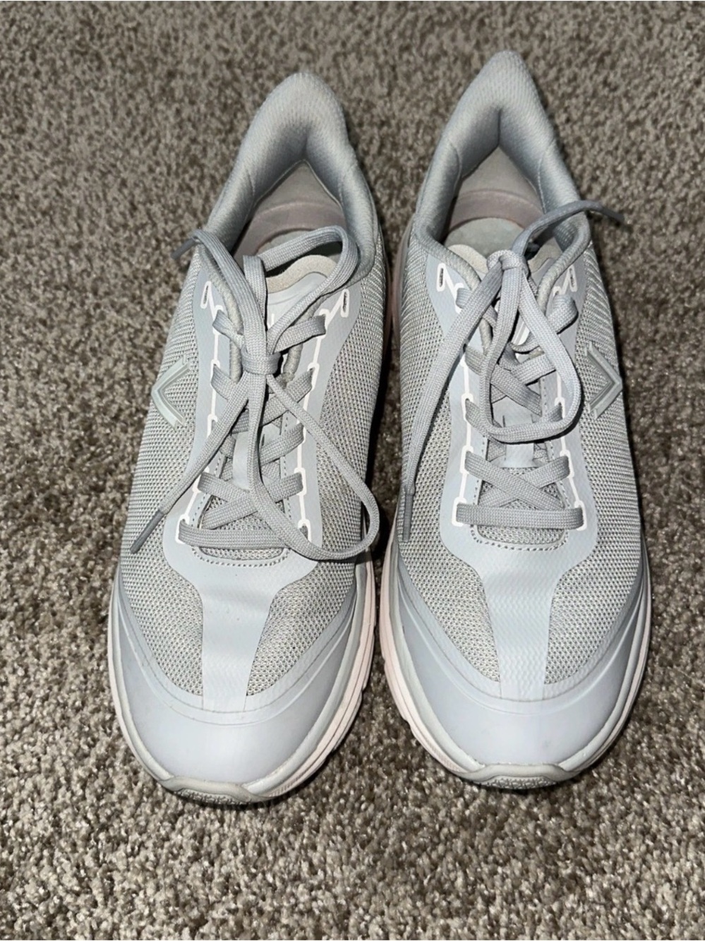 Vionic Walk Max Women’s running shoes size 8